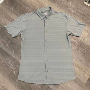 Puma Grey Buttonup Polo Shirt Men Medium Bin G-6‎